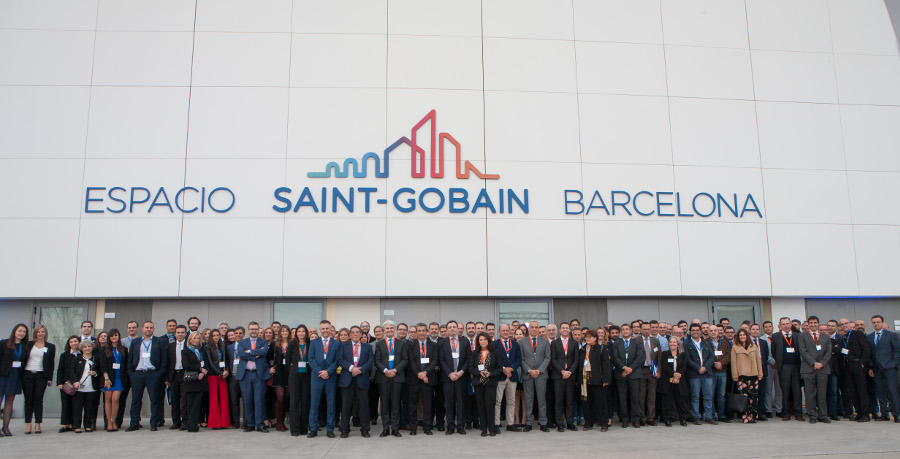 SAINT-GOBAIN inaugura nuevo showroom en Barcelona